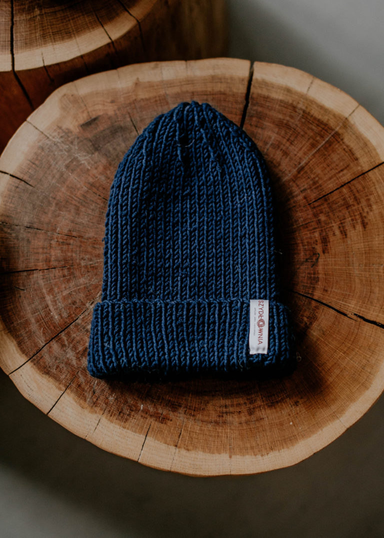 1858-merino-beanie-3.jpg