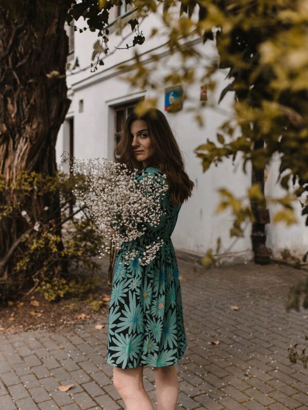 garden_dress_sukienka_mini_w_kwiaty_zielona (1)