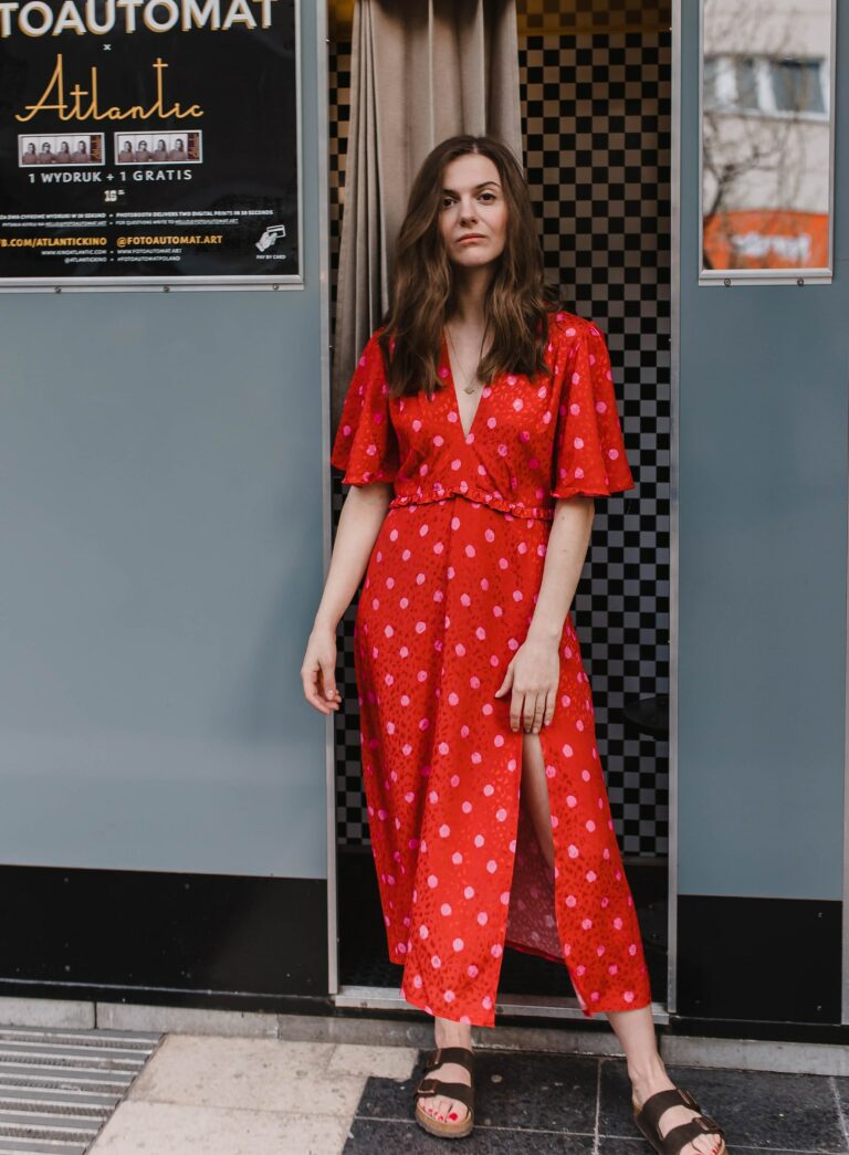 szydlownia_yes_dress_sukienka_grochy_kropki_rozowa_czerwona_ (4)-min