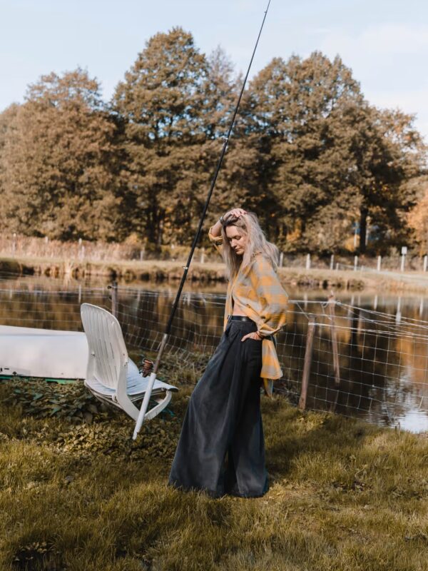 Sunday Walk Pants- sztruksowe antracytowe spodnie