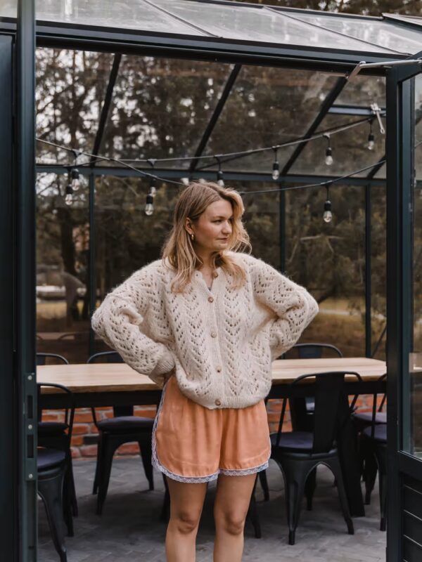 Sorbet Shorts- satynowe spodenki z koronką