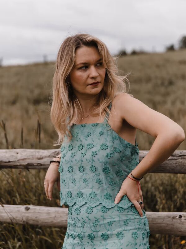 Sage Garden Top- zielony top w kwiaty